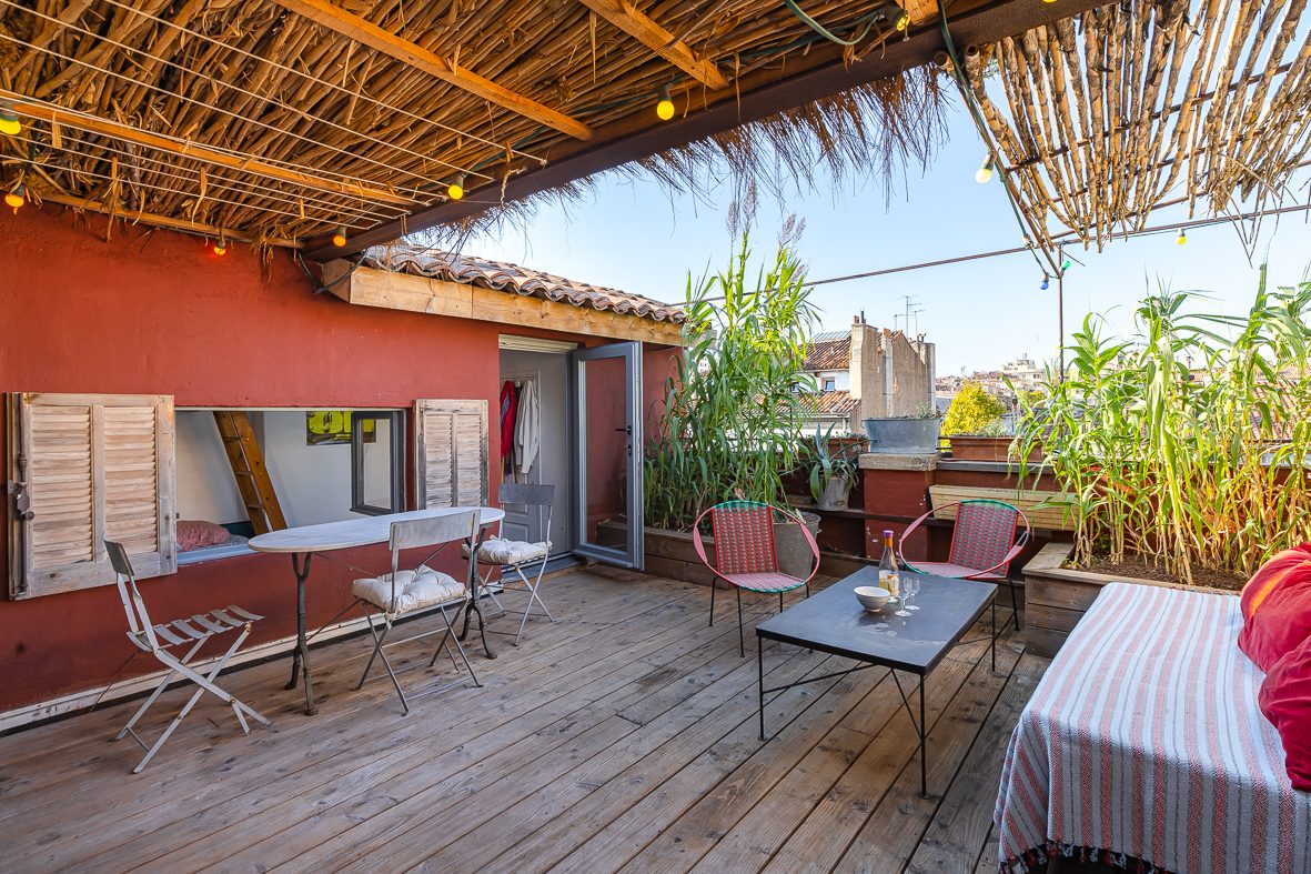 Terrasse d'un logement en location courte durée géré par Séjour Conciergerie
